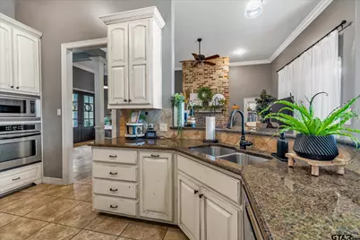 230 Sunnys Halo Boulevard, Bullard, TX 75757 - Photo 15