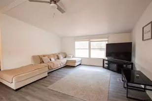 200 Brookwood Dr, Murchison, TX 75778 - Photo 7