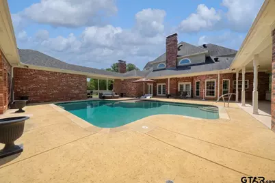 1881 Valley View Lane, Tyler, TX 75703 - Photo 7