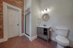 1881 Valley View Ln, Tyler, TX 75703 - Photo 45