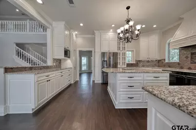 1881 Valley View Lane, Tyler, TX 75703 - Photo 13
