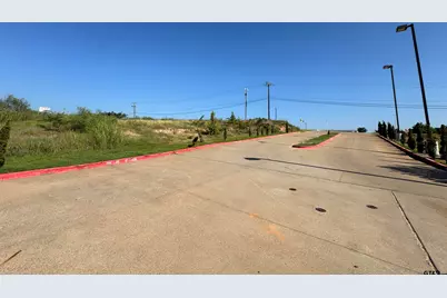 2700 S Loop 256 Lot D, Palestine, TX 75801 - Photo 17