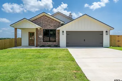 16637 Crossing Circle, Lindale, TX 75771 - Photo 1