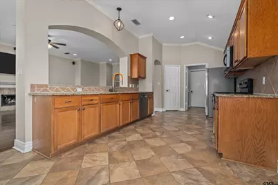 833 Greenwood Circle, Lindale, TX 75771 - Photo 11
