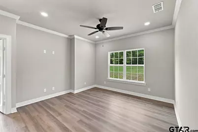 1214 N Third St., Longview, TX 75601 - Photo 5