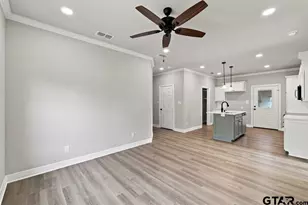 1214 N Third St, Longview, TX 75601 - Photo 7