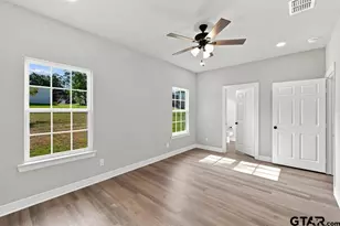 1214 N Third St, Longview, TX 75601 - Photo 15