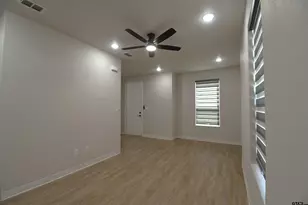 1158 Earle, Tyler, TX 75702 - Photo 7