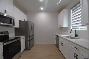 1158 Earle, Tyler, TX 75702 - Photo 13
