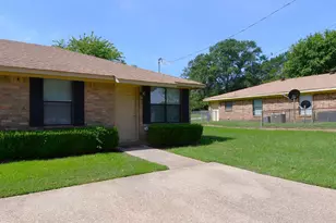 203 Memory Ln, Whitehouse, TX 75791 - Photo 1