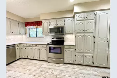 162 Pine Tree Unit B, Holly Lake Ranch, TX 75765 - Photo 11