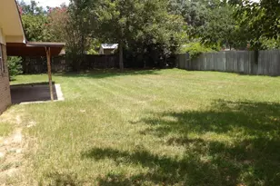 412 Angelina St, Jacksonville, TX 75766 - Photo 21