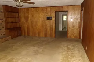 412 Angelina St, Jacksonville, TX 75766 - Photo 5