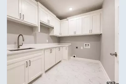 16927 Sawyer Way, Lindale, TX 75771 - Photo 19