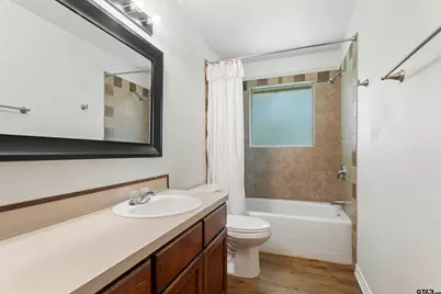 709 N Georgia St, Lindale, TX 75771 - Photo 31