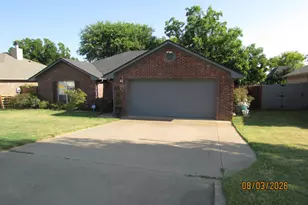 107 Collin Dr, Chandler, TX 75758 - Photo 1