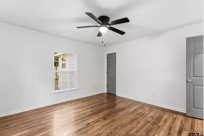 1016 Woodland Dr, Palestine, TX 75801 - Photo 21