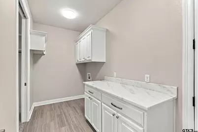 2513 Barton Creek Cir, Tyler, TX 75703 - Photo 17