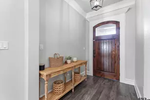 2513 Barton Creek Cir, Tyler, TX 75703 - Photo 3