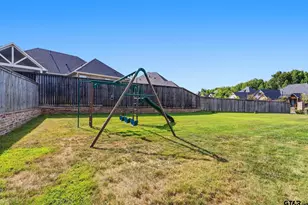 2513 Barton Creek Cir, Tyler, TX 75703 - Photo 35