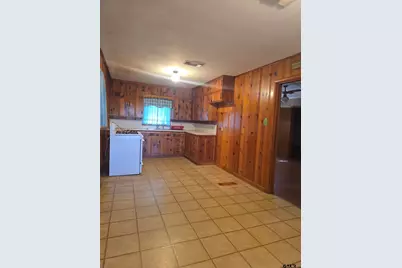 210 Mill, Pittsburg, TX 75686 - Photo 9