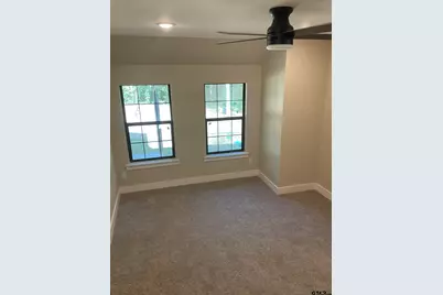 9505 West Lakeshore Dr, Tyler, TX 75709 - Photo 9