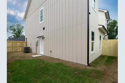 163/165 Village North Cir, Gladewater, TX 75647 - Photo 19