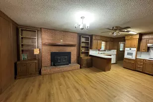 307 Lenora St, Jacksonville, TX 75766 - Photo 5
