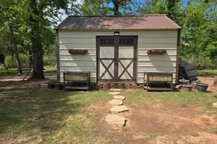 206 Jones, Elkhart, TX 75839 - Photo 43