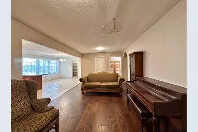 1002 Jones St, Henderson, TX 75654 - Photo 21