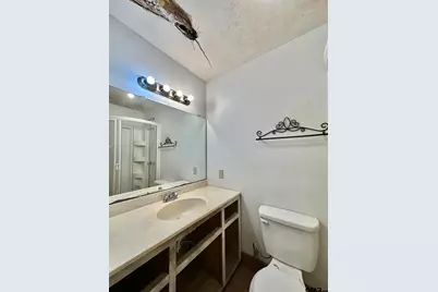 1002 Jones St, Henderson, TX 75654 - Photo 35