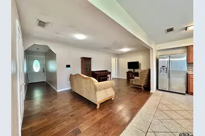 1002 Jones St, Henderson, TX 75654 - Photo 17