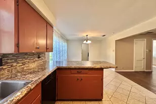 1002 Jones St, Henderson, TX 75654 - Photo 13