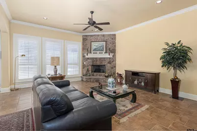 1117 Laurelwood Drive, Tyler, TX 75703 - Photo 7