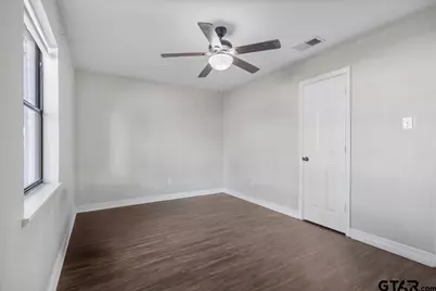 903 Joel, Tyler, TX 75703 - Photo 17