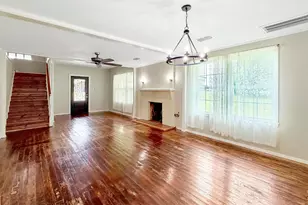 526 N Broad St, Chandler, TX 75758 - Photo 3