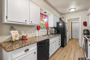 304 E Hideaway Ln, Hideaway, TX 75771 - Photo 15