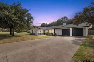 304 E Hideaway Ln, Hideaway, TX 75771 - Photo 1