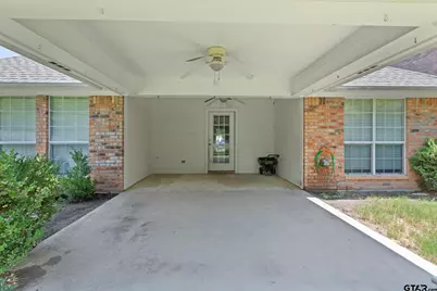 5610 Hollybrook Drive, Tyler, TX 75703 - Photo 19