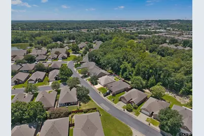 5610 Hollybrook Drive, Tyler, TX 75703 - Photo 21