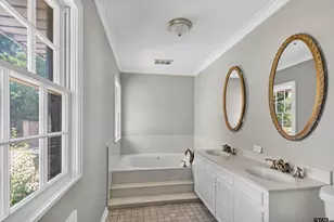 318 W 5th St, Tyler, TX 75701 - Photo 27