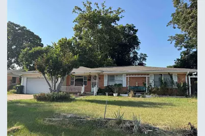 1428 Easy St, Tyler, TX 75701 - Photo 1