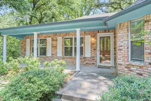 190 Blue Water Ln, Holly Lake Ranch, TX 75765 - Photo 3