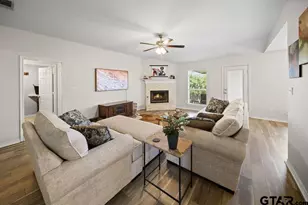 19049 Gaines Wy, Flint, TX 75762 - Photo 5