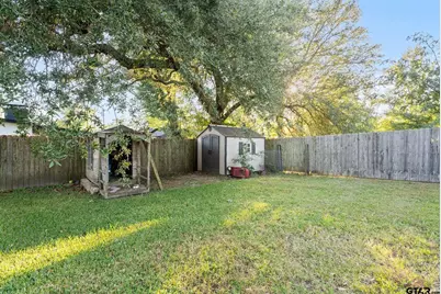 1505 Glenrose, Tyler, TX 75703 - Photo 3