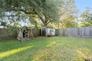 1505 Glenrose, Tyler, TX 75703 - Photo 3