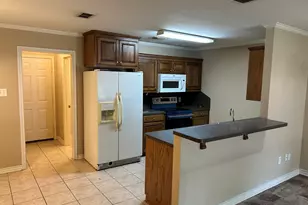 8325 Garrett Dr, Tyler, TX 75703 - Photo 5