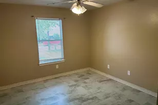 8325 Garrett Dr, Tyler, TX 75703 - Photo 15