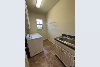 518 Susie Dr, Chandler, TX 75758 - Photo 23