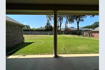 518 Susie Dr, Chandler, TX 75758 - Photo 35